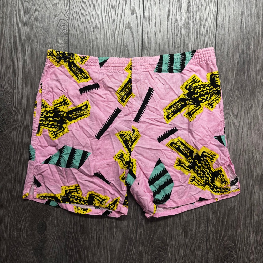 Vintage Express Pink Crocodile Print Cotton Shorts Mens Medium 80s 90s Retro